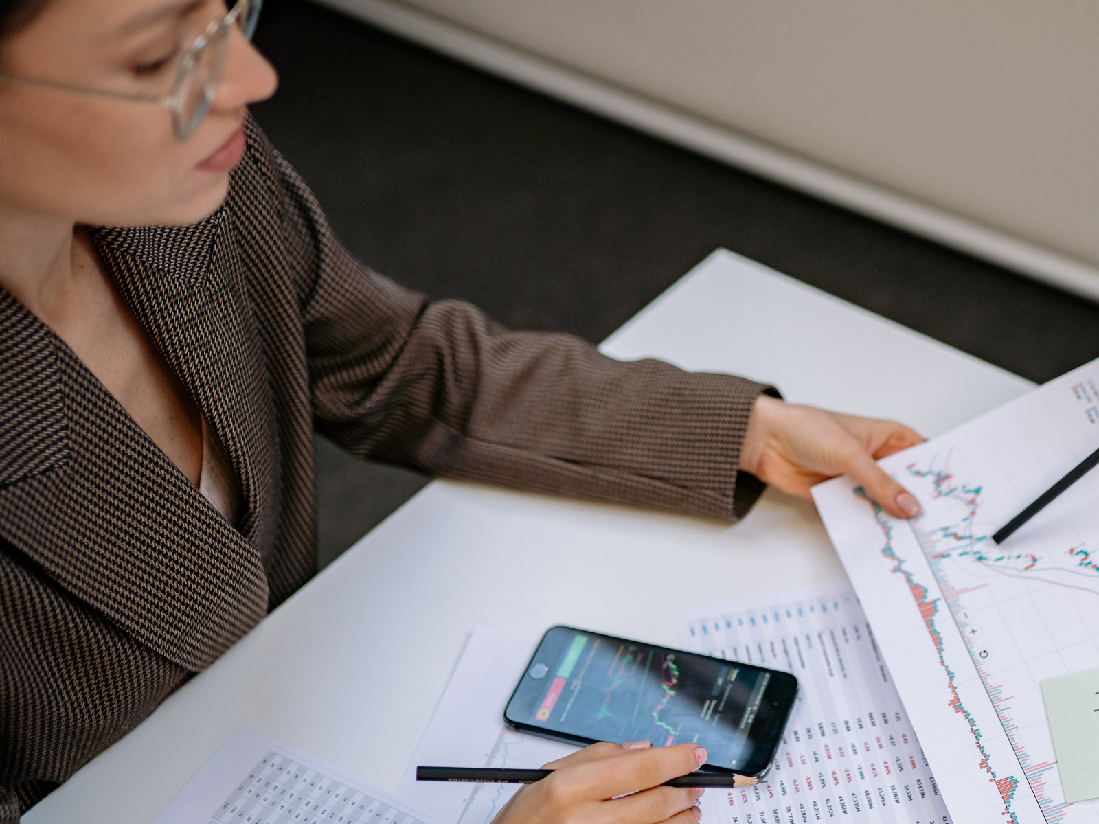 Commercial Lead job role graphic